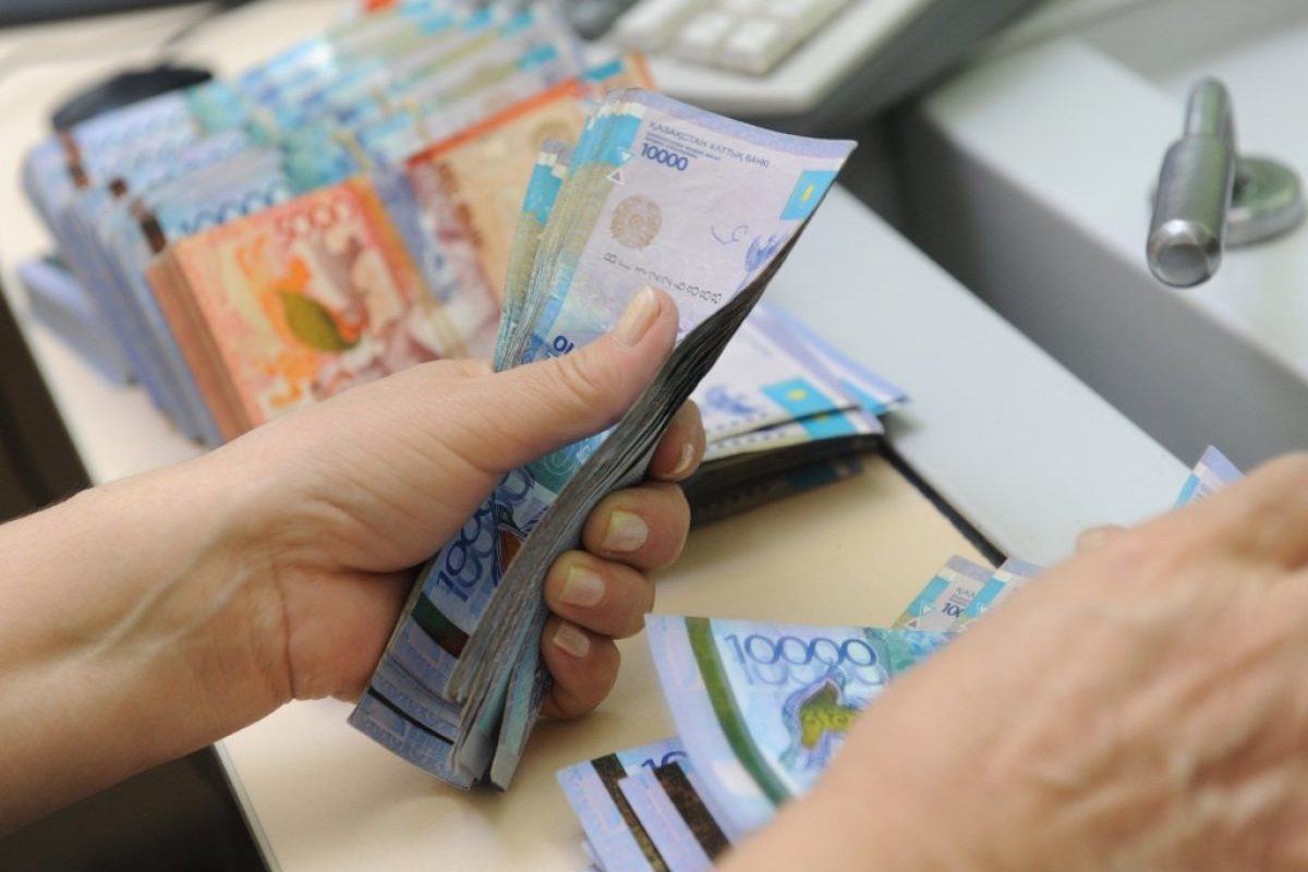 В Казахстане хотят по-новому рассчитывать минимальную зарплату